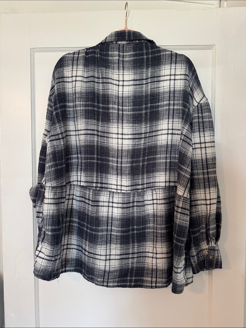 American Eagle Outfitters Black and White Plaid Shirt - Picture 4 of 4